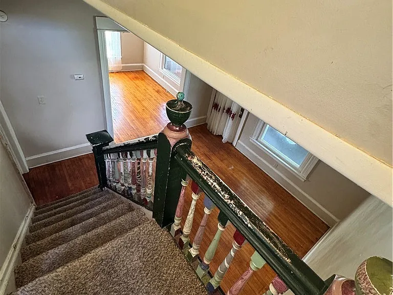 2331 Midland Ave — Photo 15
