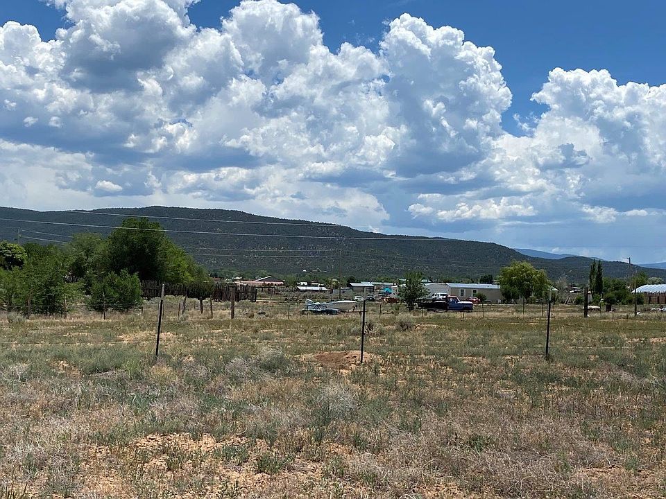2nd image of 128 Dona Ana Dr