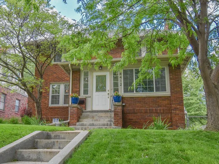 4412 Woolworth Ave — Photo 21