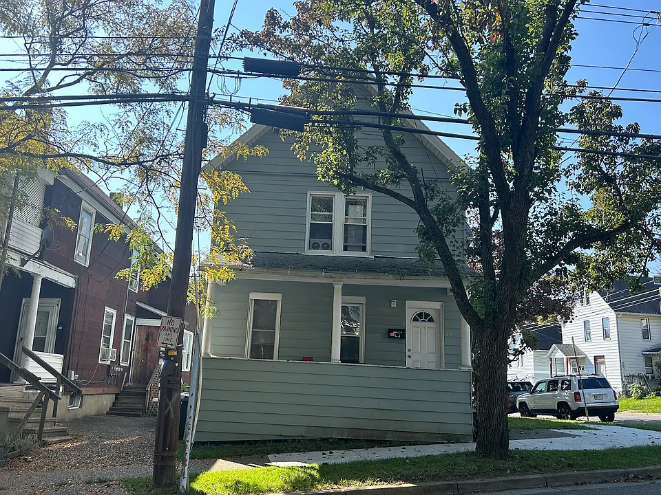 55 Seminary Ave