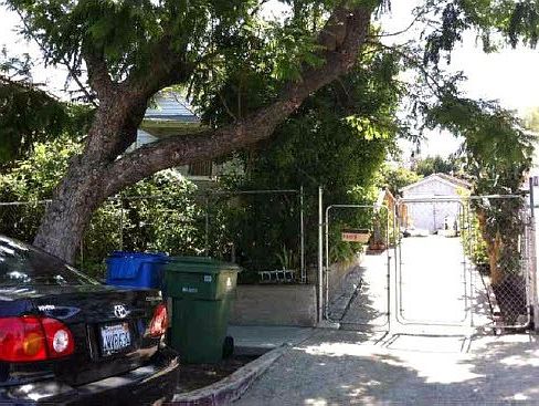 3rd image of 346 Parkman Ave