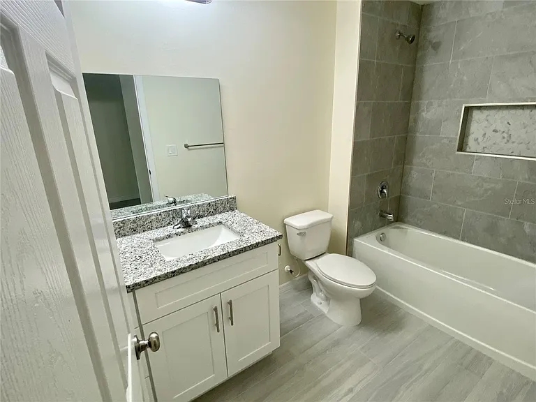 2643 Orchard Cir — Photo 7
