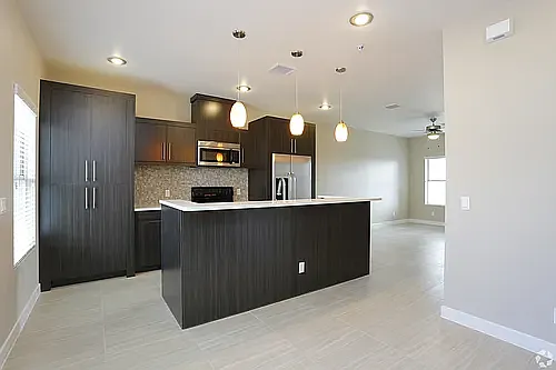 Moderno Village Apartments and Town Homes — Photo 119