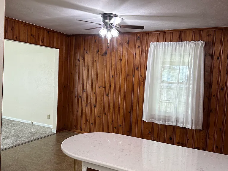 717 Saratoga Ave — Photo 6
