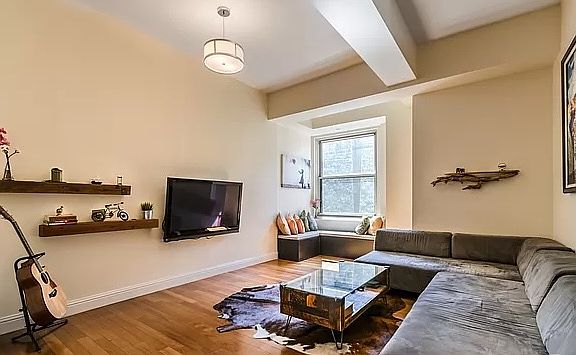 4th image of 88 Greenwich St APT 729