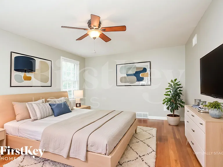 5482 Timmons Ave — Photo 11
