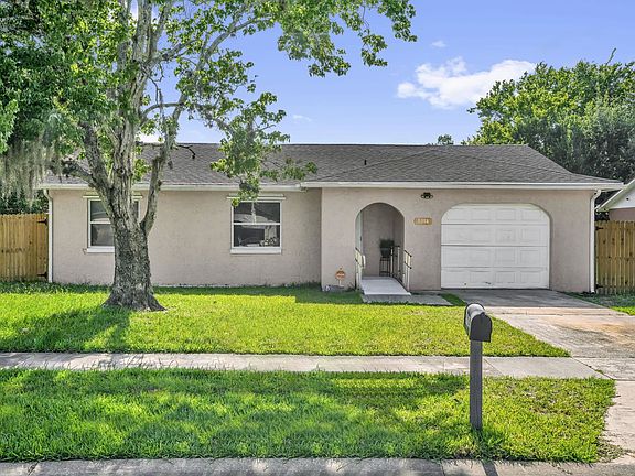 2nd image of 5014 Edmee Cir