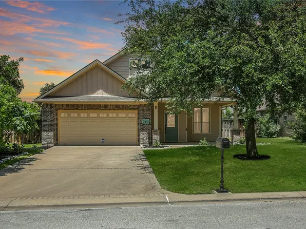 3913 Lienz Ln, College Station, TX 77845
