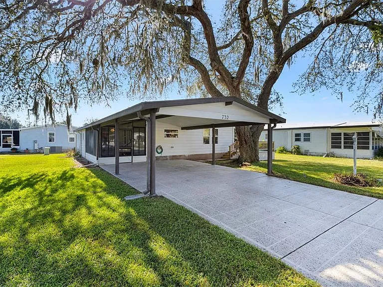 732 Royal Palm Ave — Photo 19