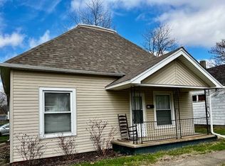 117 NW 2nd St, Georgetown, IL 61846