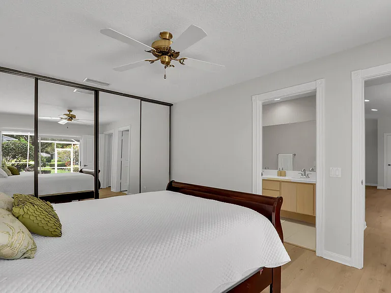 7904 Chapman Oak Ct — Photo 18
