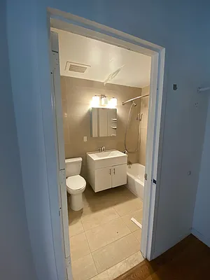 Rented by MySpaceNYC | media 21