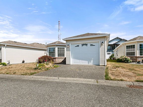 2nd image of 8500 Young Rd #7