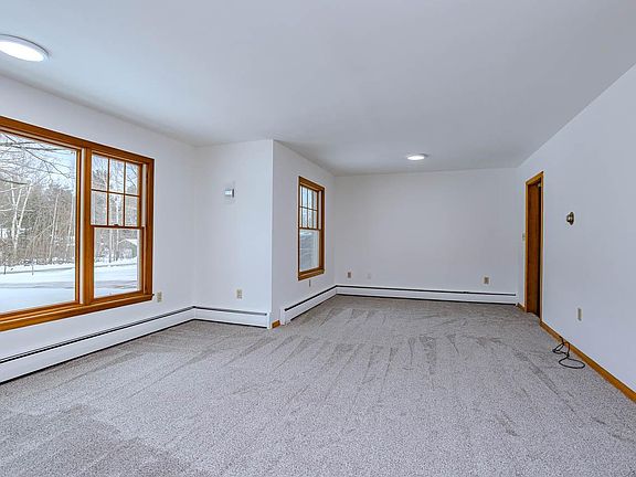 3rd image of N9906 Kings Rd