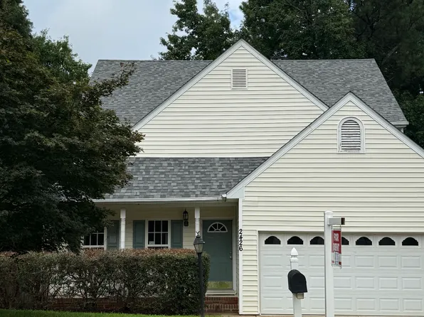 2426 Trailwood Hills Dr, Raleigh, NC 27603