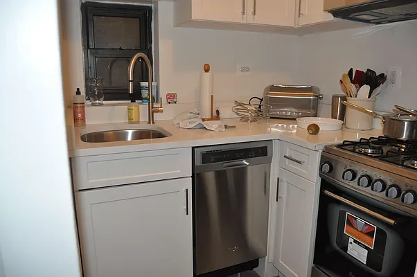 Rented by Sky Management | media 33