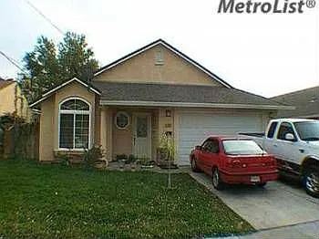 2998 19th Ave photo 1