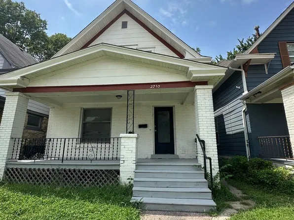 2710 Indiana Ave, Kansas City, MO 64128