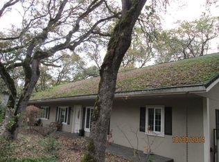 2460 Hillcrest Rd, Medford, OR 97504