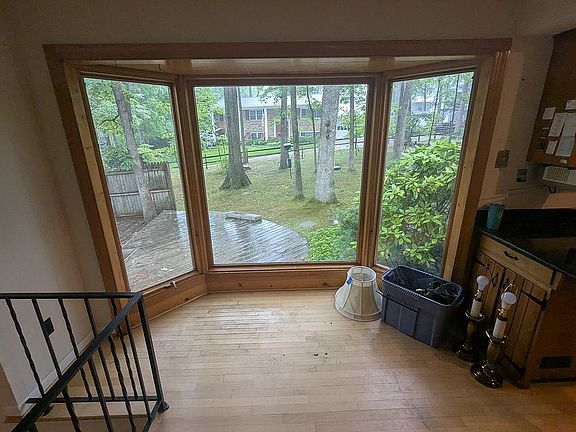 Kitchen Bay Window