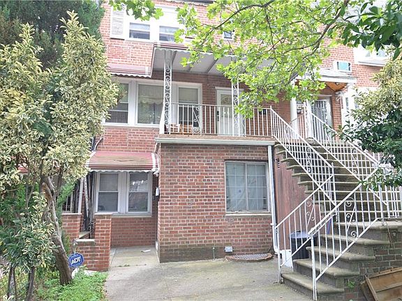4th image of 10120 Avenue J