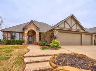 16101 Ledge Ln, Edmond, OK 73003