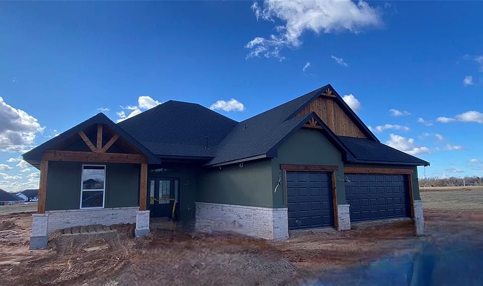 1st image of 2445 Winding Ridge Dr