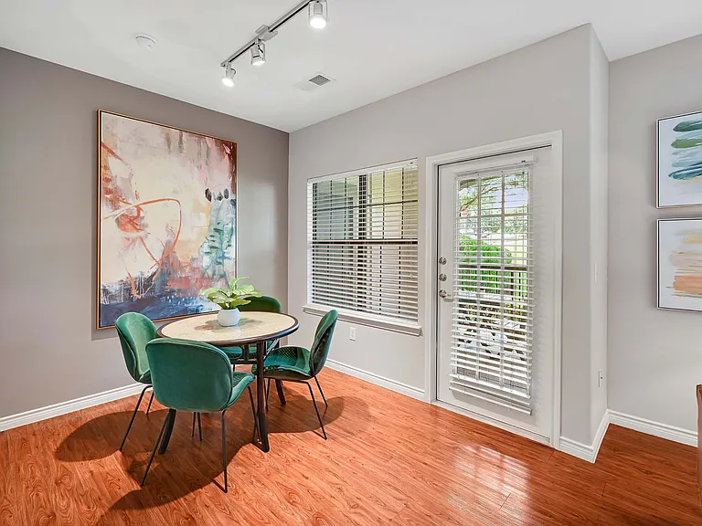 Greenhaven Apartments — Photo 6