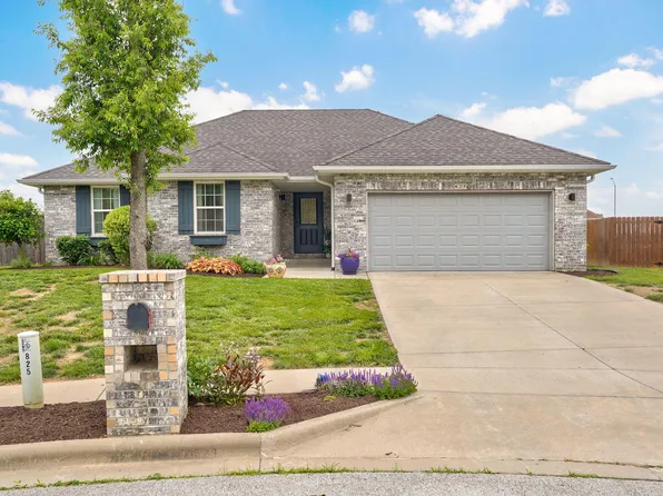 825 S Trail Point Court, Nixa, MO 65714
