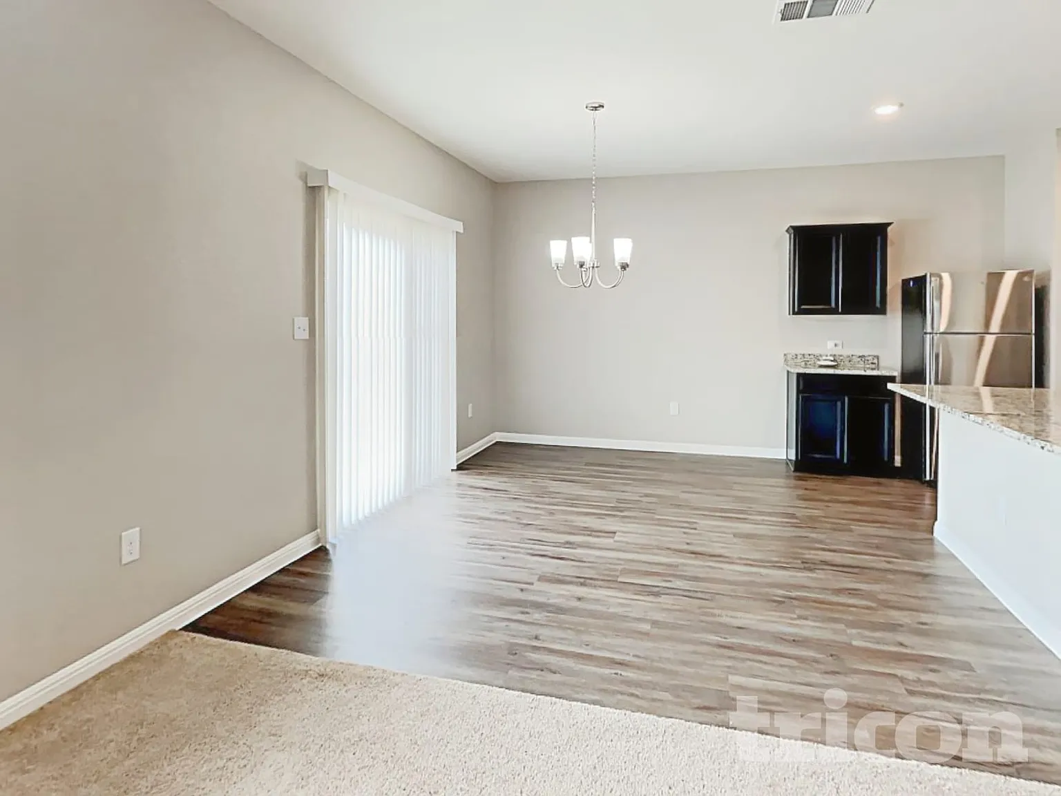 144 Peony Lane Jarrell TX — Photo 4