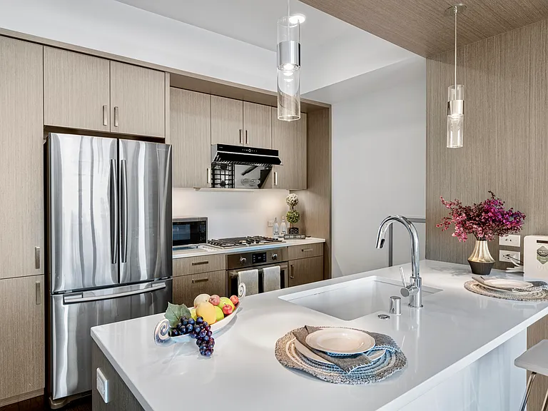 1321 Seneca St #1708 — Photo 5
