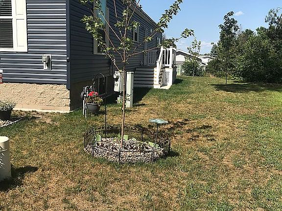 4th image of 2170 Red Pine Dr