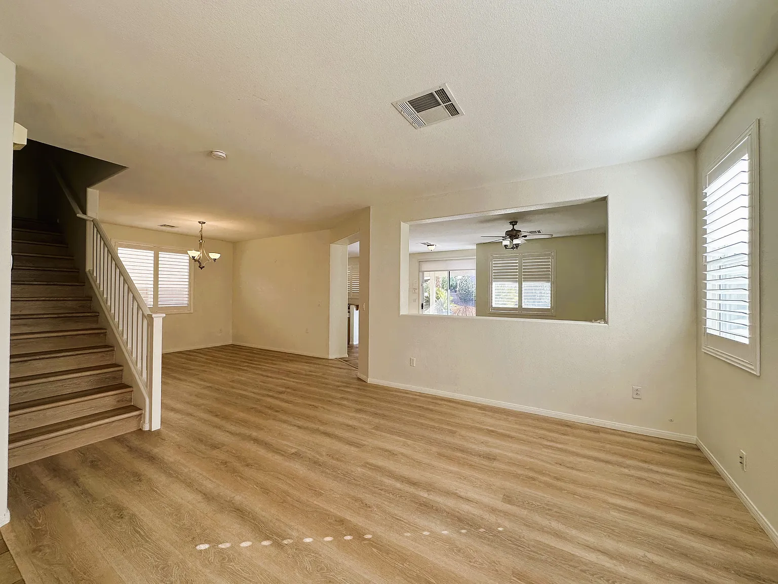 Rolling Springs Dr - 273** (Nick Chen) — Photo 4
