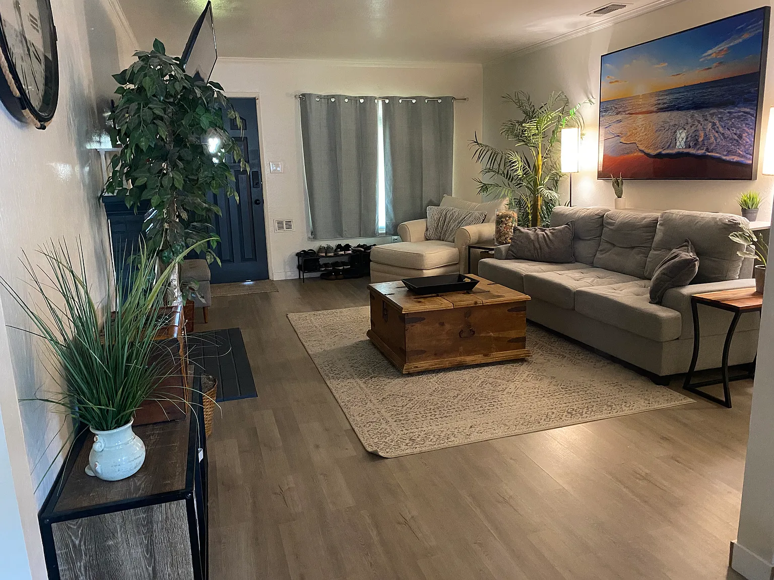 3 bed, 1572 sqft, $2,800 — Photo 2