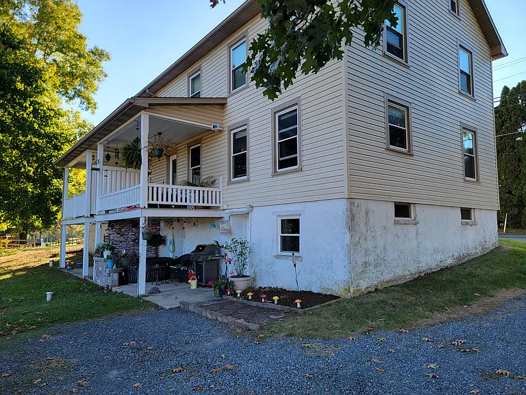 10 N Peartown Rd — Photo 26