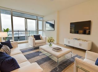 13675 107a Ave #1910, Surrey, BC V3T 2H2