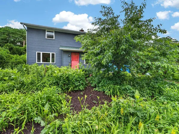 1605 Maple St, Middleton, WI 53562