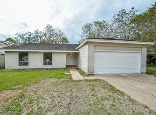 16934 Worden Ln, Friendswood, TX 77546