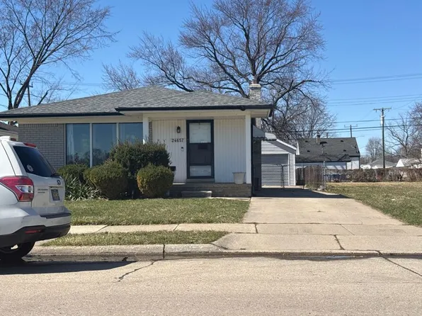 24657 Flower Ave, Eastpointe, MI 48021
