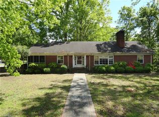 901 Wentworth St, Reidsville, NC 27320