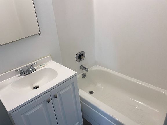 3rd image of 5227 Leary Ave NW #403