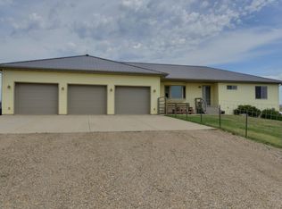 6543 106th St NE, Bismarck, ND 58503