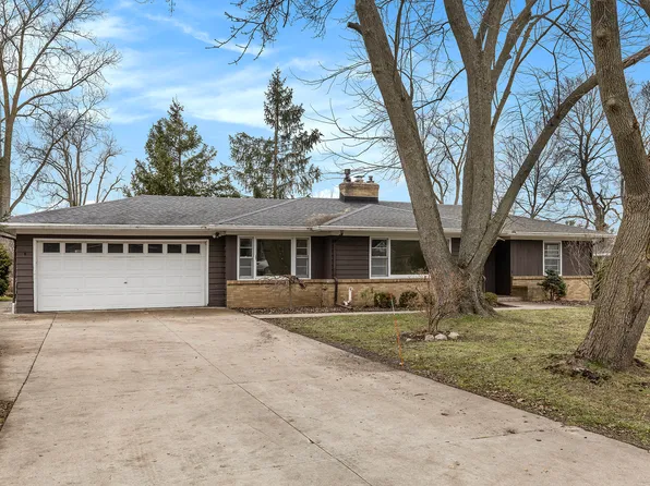 115 Ivanhoe Ave NE, Grand Rapids, MI 49546