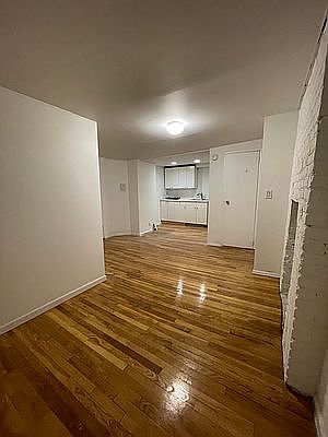 5th image of 222 W 16th St #Gs