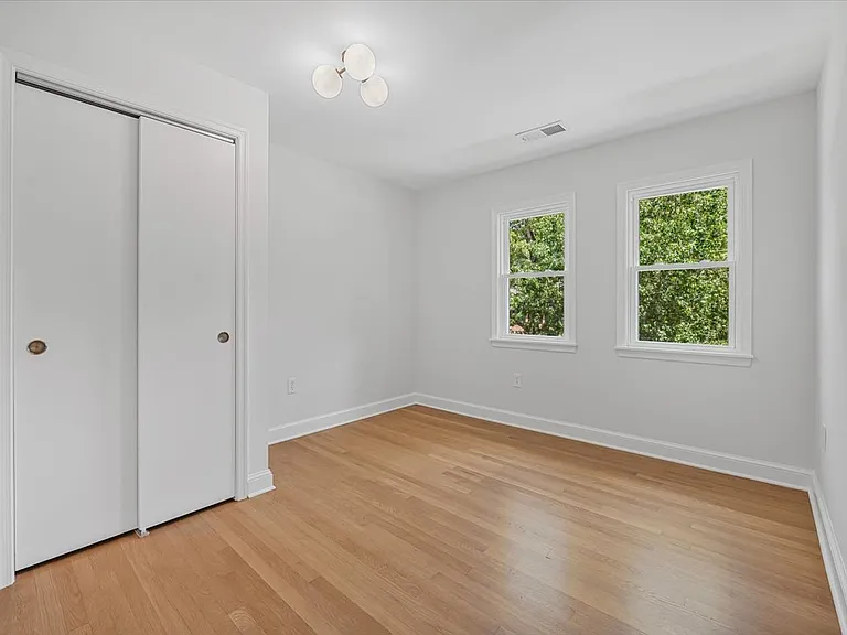9514 Edgeley Rd — Photo 25