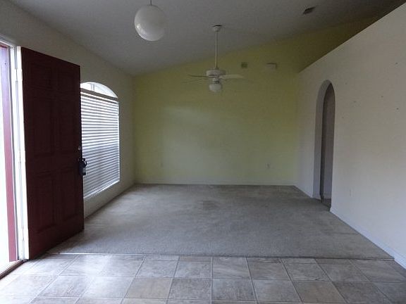 3rd image of 7931 N Tiny Lily Dr