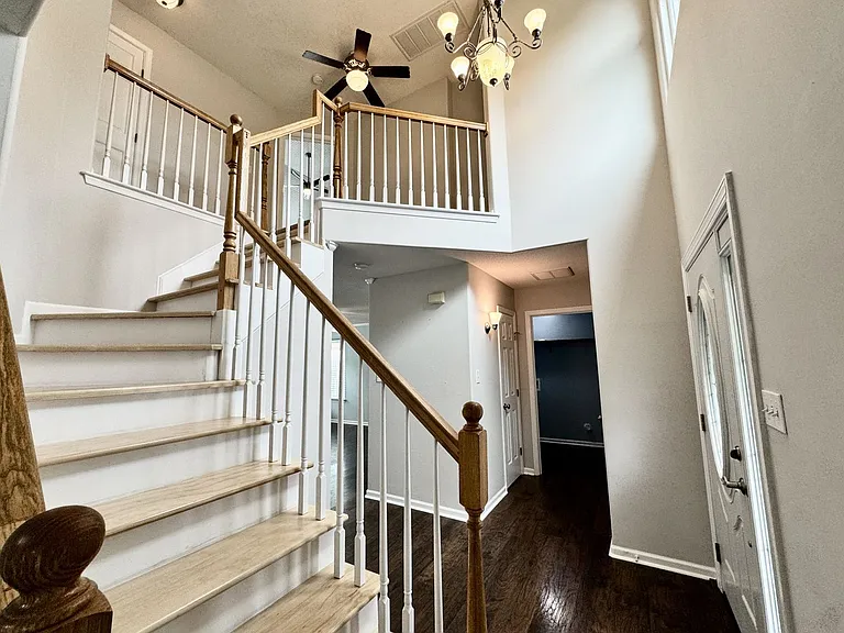1733 Bernstein Dr — Photo 31
