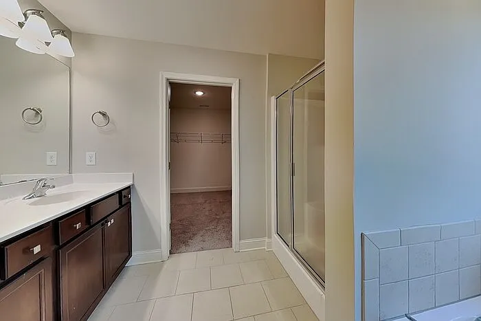 3490 Landshire View Ln — Photo 9