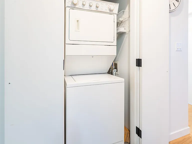 688 Abbott St #1003 — Photo 22