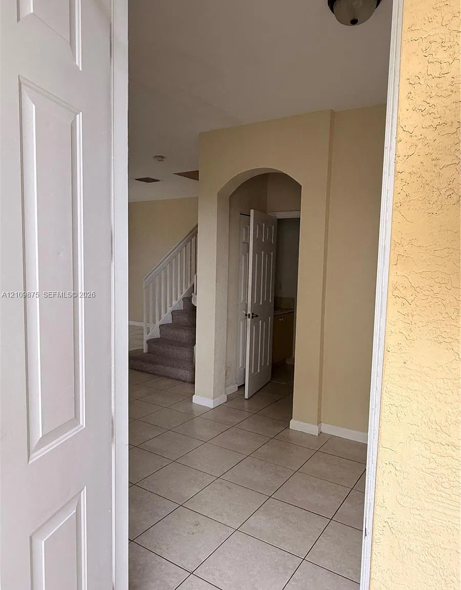 Portofino Court — Photo 2